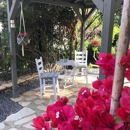Paradise Myrto * Kalamata